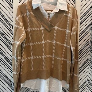Anne Klein Tan and White Checkered V-Neck Sweater